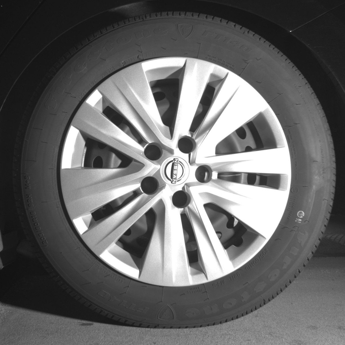 Used 2025 Nissan Sentra S FWD image 14