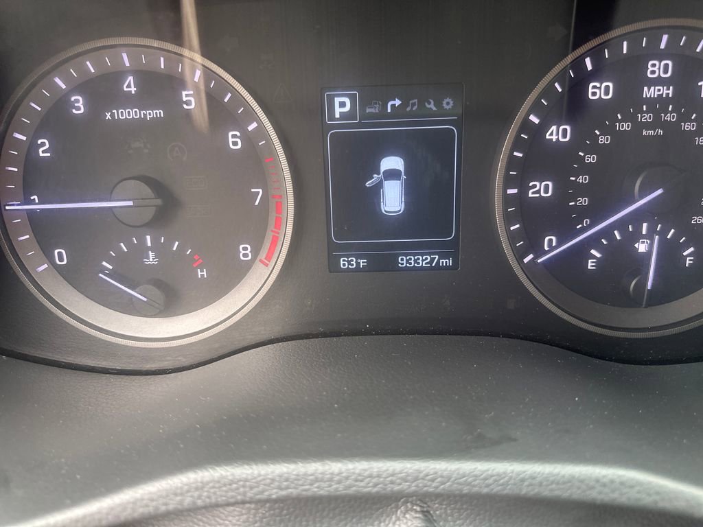 Used 2016 Hyundai Tucson Limited FWD image 12