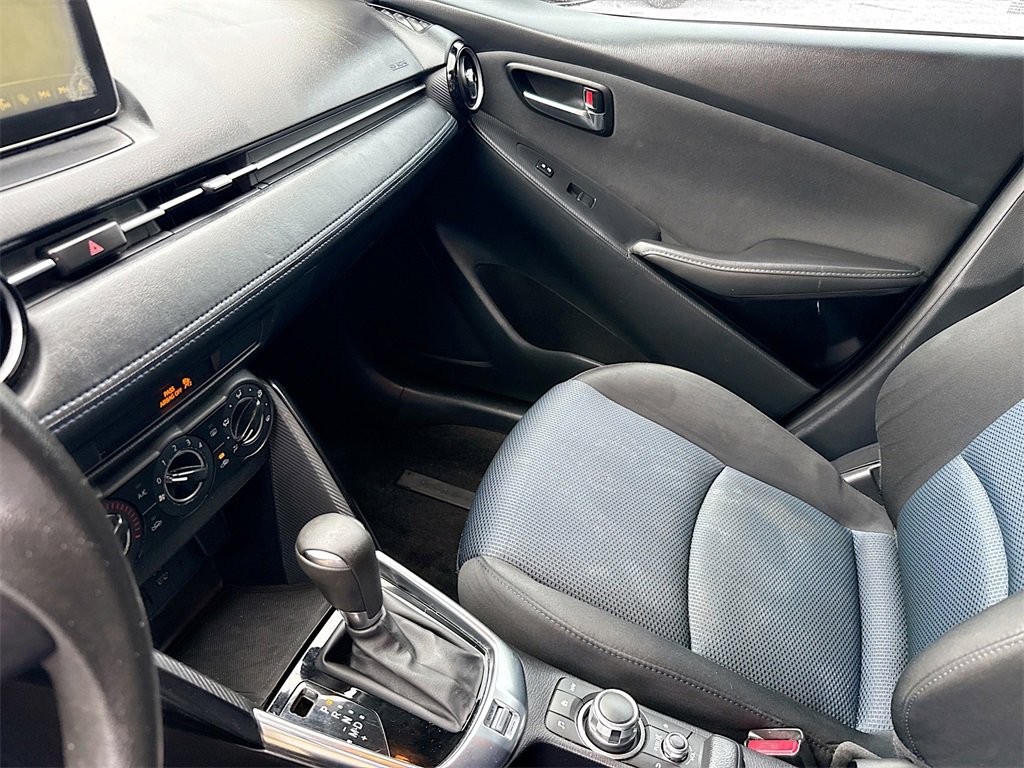 Used 2016 Scion iA image 25