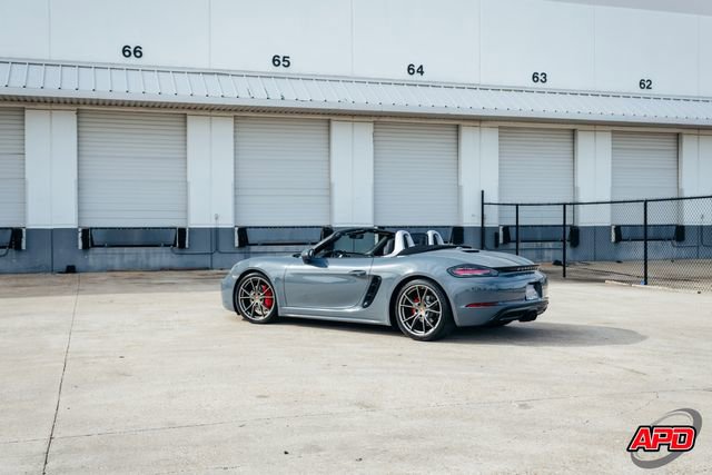 Used 2017 Porsche 718 Boxster S image 21