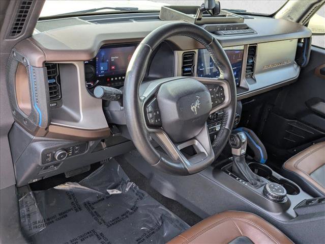 Used 2021 Ford Bronco Outer Banks w/ Sasquatch Package AWD/4WD image 9