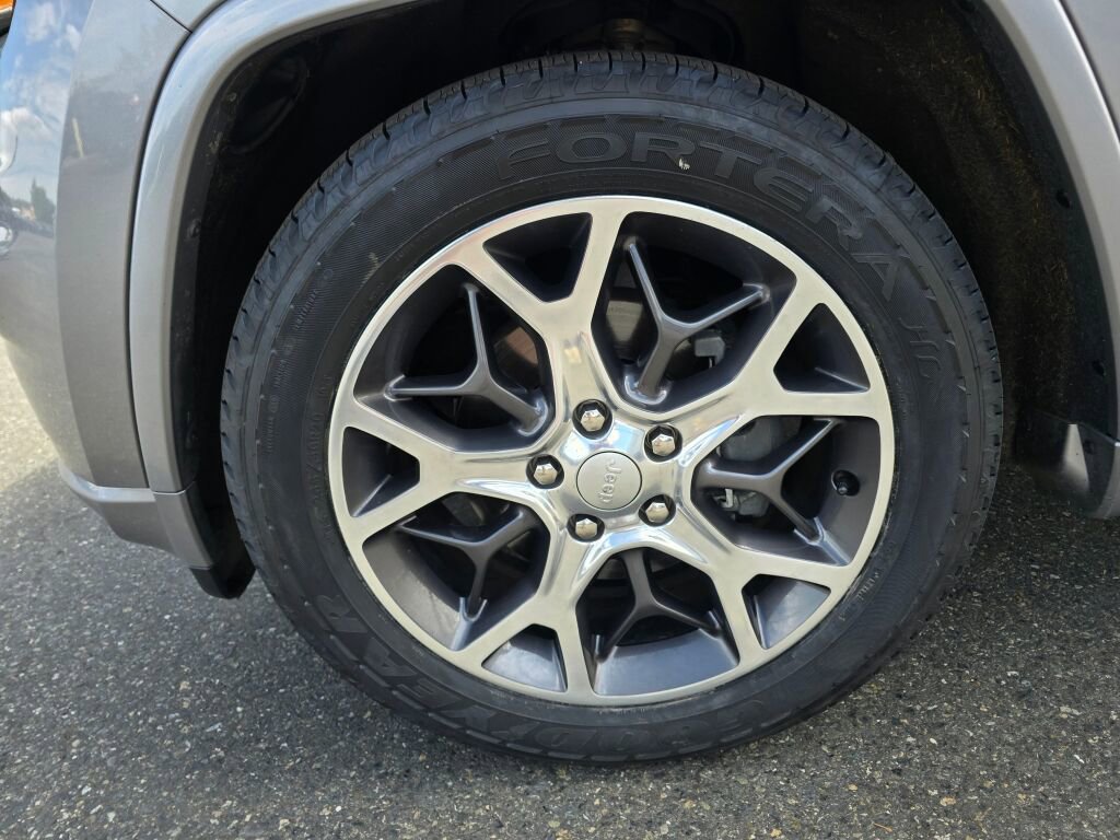 Used 2020 Jeep Grand Cherokee Overland image 9
