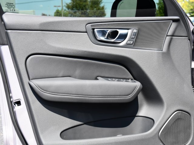 New 2026 Volvo XC60 B5 Plus w/ Protection Package Premier image 10