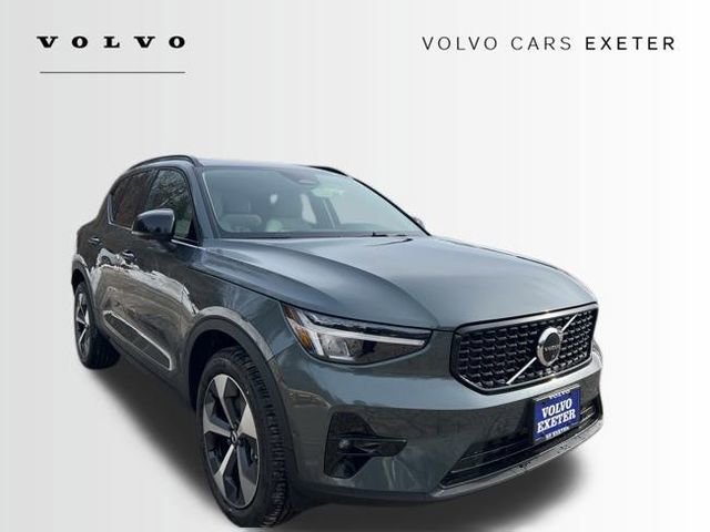 New 2026 Volvo XC40 B5 Plus w/ Climate Package AWD/4WD image 1