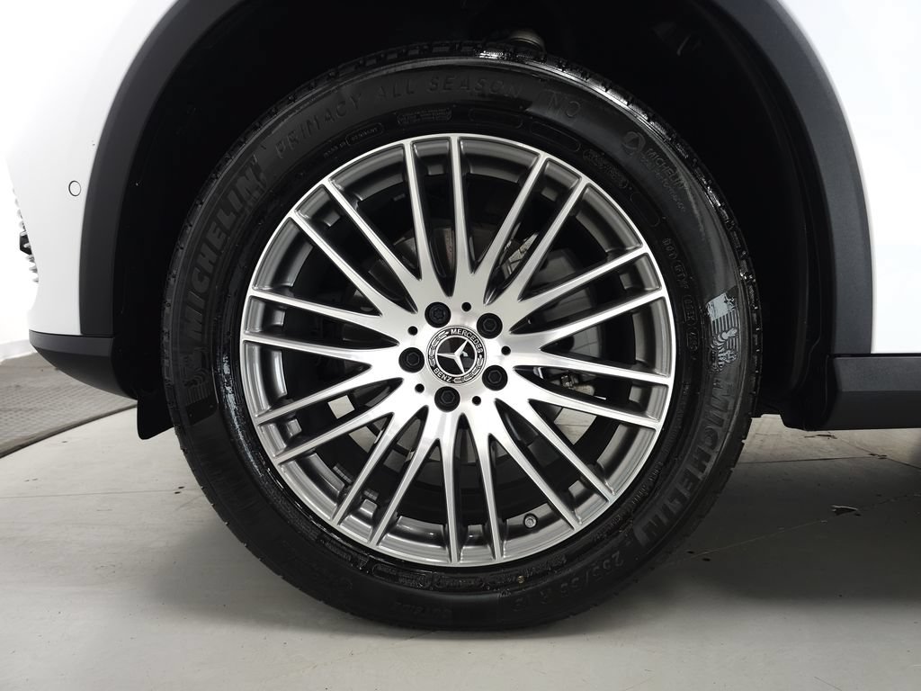 Certified 2026 Mercedes-Benz GLC 300 4MATIC image 36