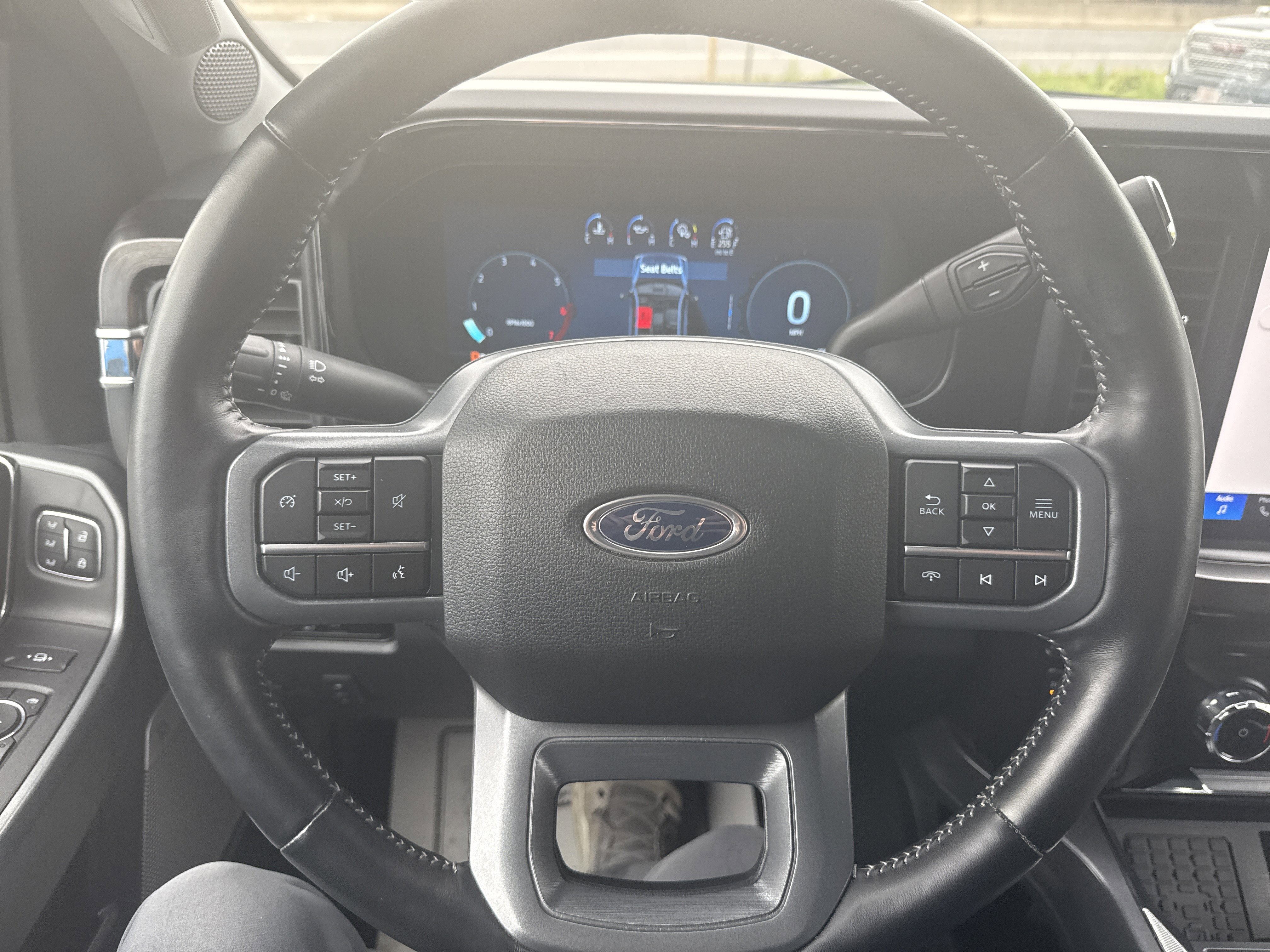 Used 2024 Ford F250 Lariat w/ Sport Appearance Package AWD/4WD image 19