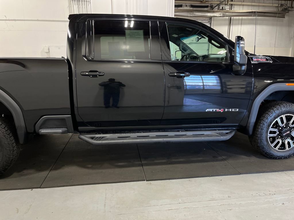Certified 2023 GMC Sierra 2500 AT4 image 8
