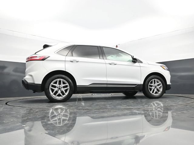 Used 2024 Ford Edge SEL AWD/4WD image 60