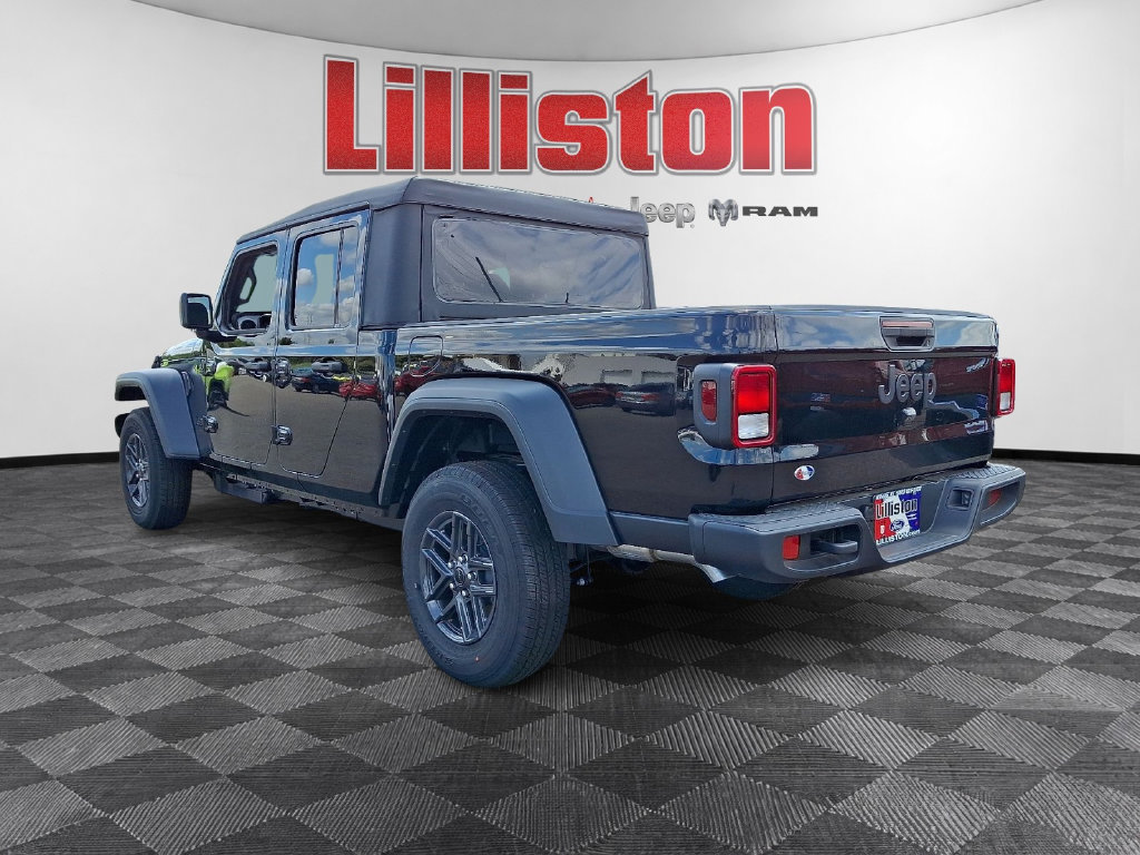 New 2026 Jeep Gladiator Sport AWD/4WD image 3
