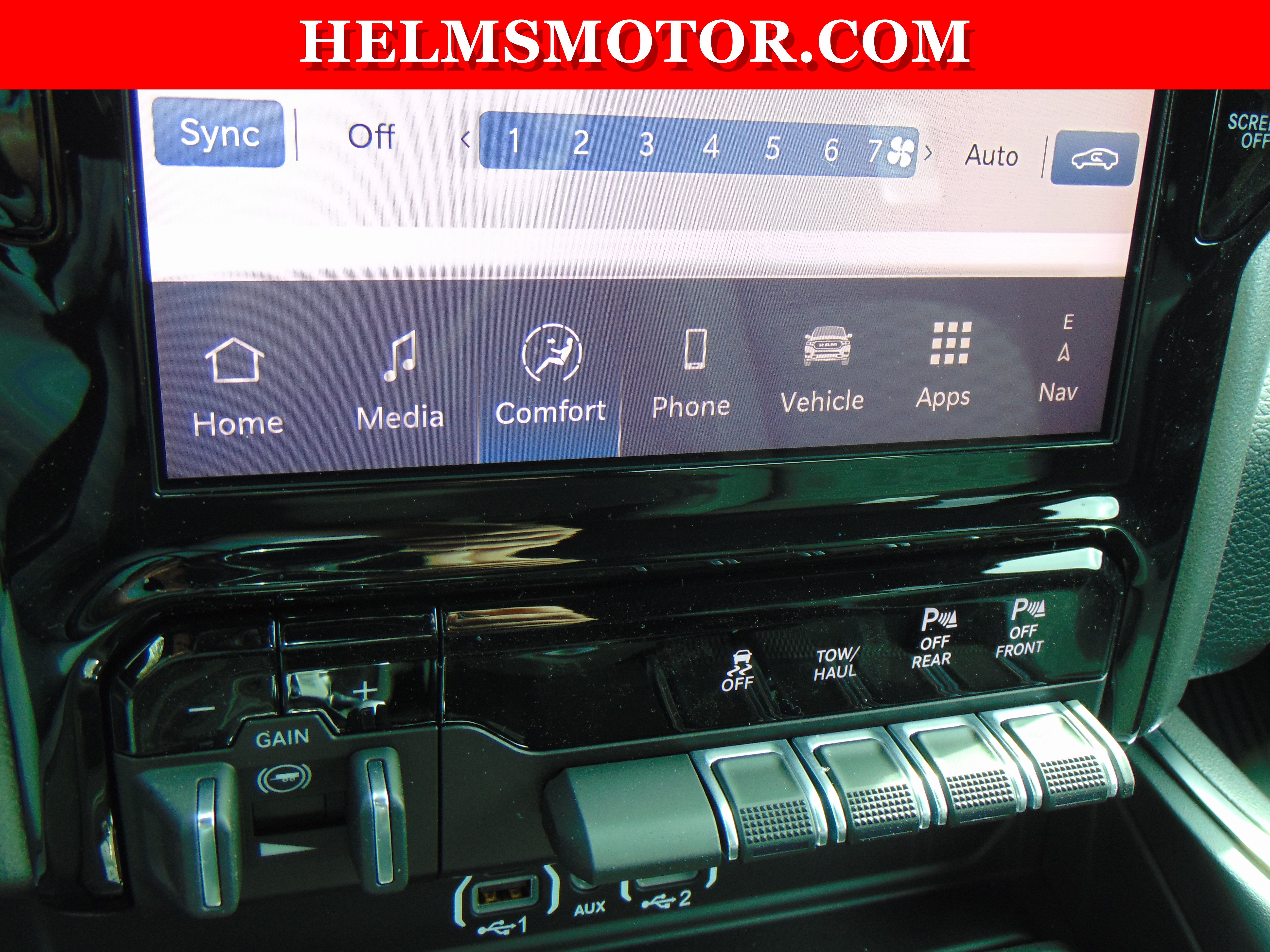 New 2026 RAM 2500 Big Horn AWD/4WD image 28