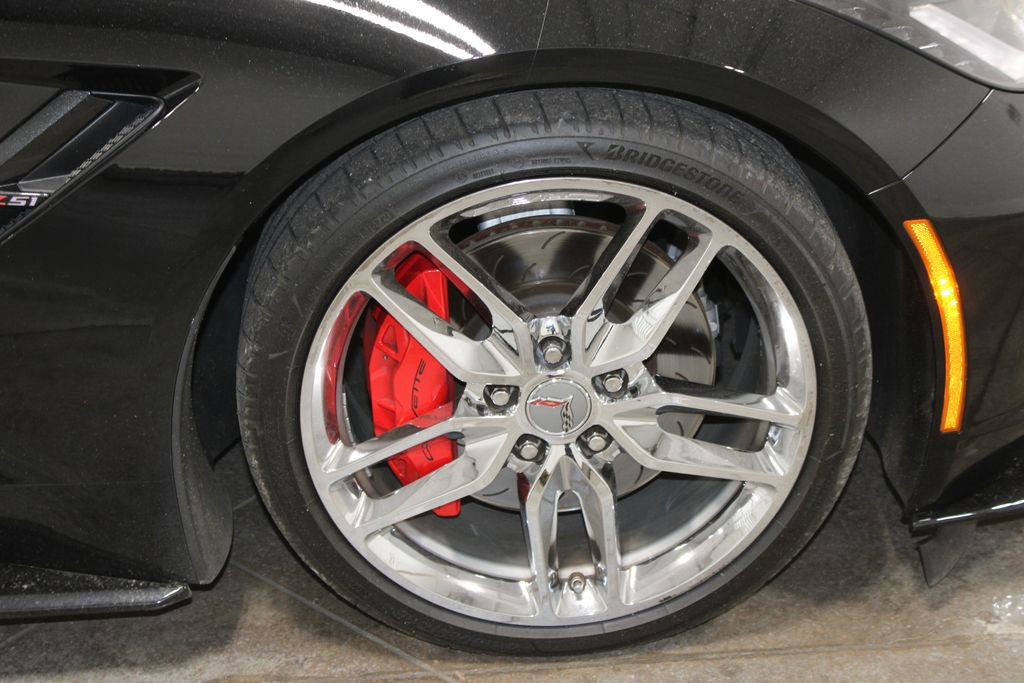 Used 2017 Chevrolet Corvette Stingray Coupe RWD image 60