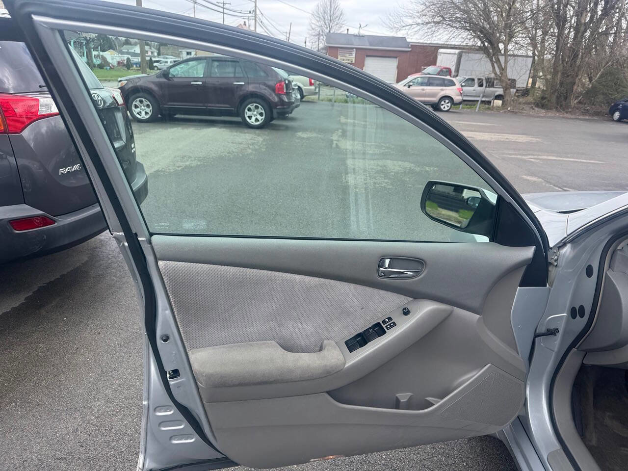 Used 2009 Nissan Altima 2.5 S image 9