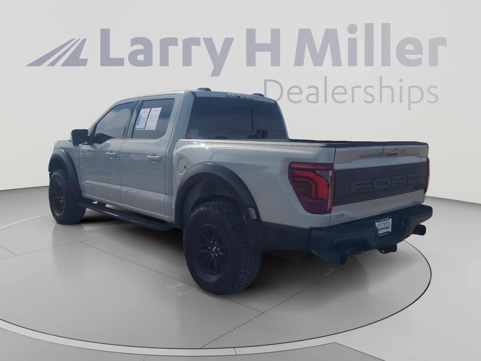 Certified 2024 Ford F150 Raptor AWD/4WD image 3