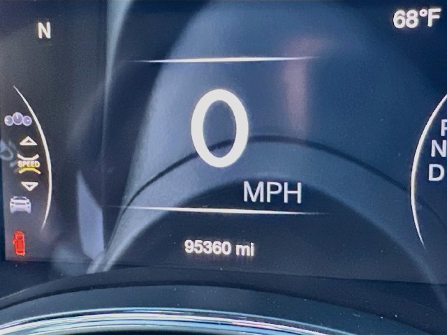 Used 2020 Jeep Grand Cherokee Laredo AWD/4WD image 12
