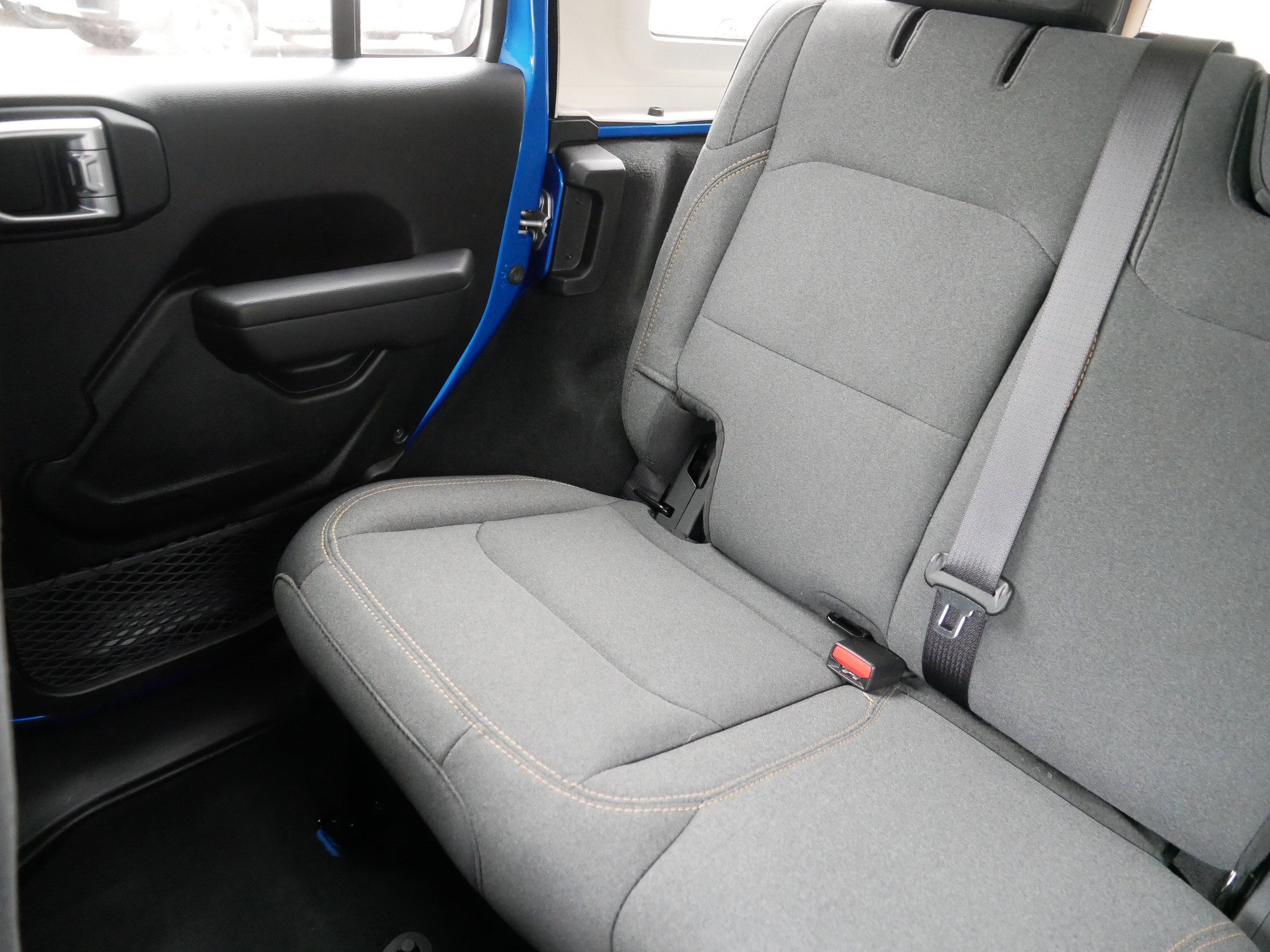 Used 2024 Jeep Wrangler Sport S image 12