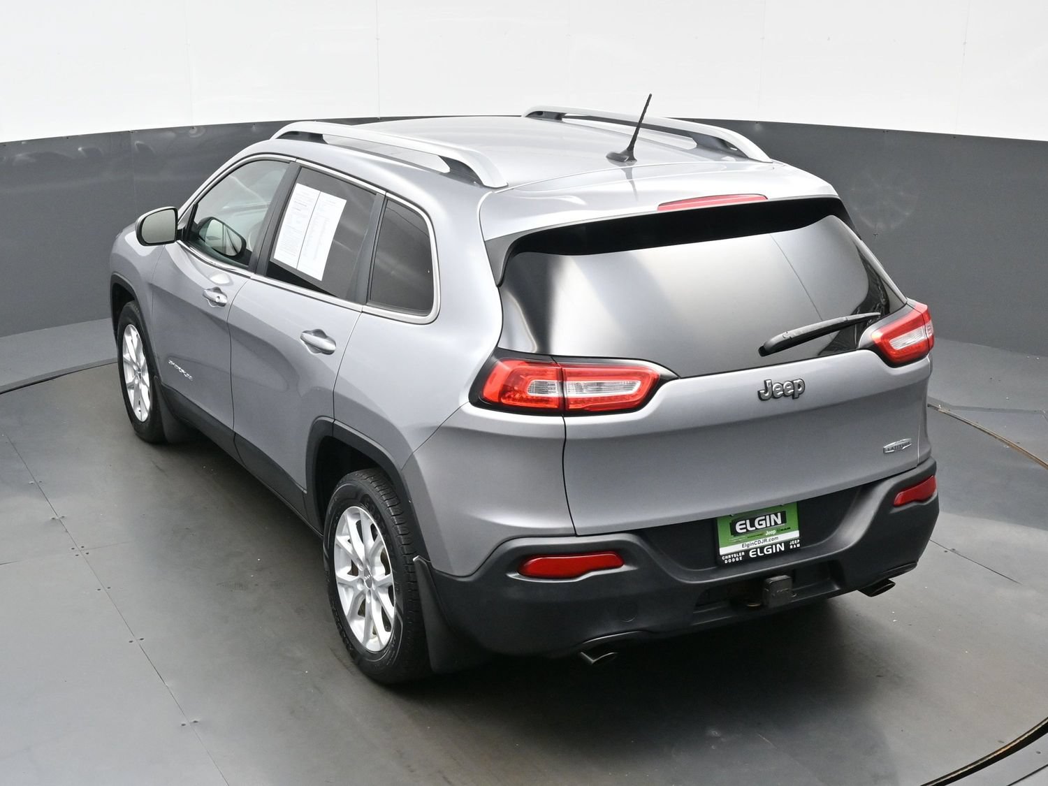 Used 2014 Jeep Cherokee Latitude w/ Trailer Tow Group FWD image 37