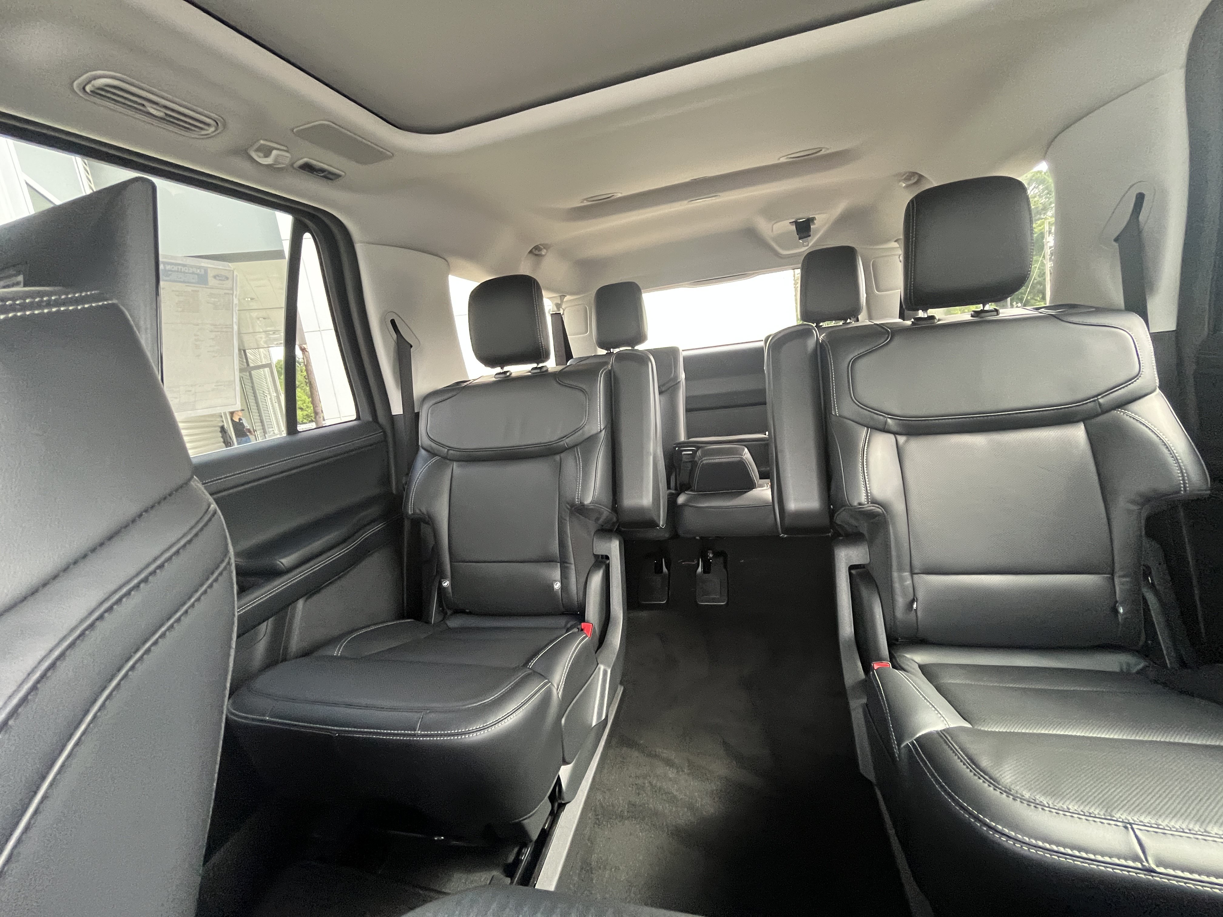 New 2027 Ford Expedition Max Platinum w/ Driver's Package RWD image 18