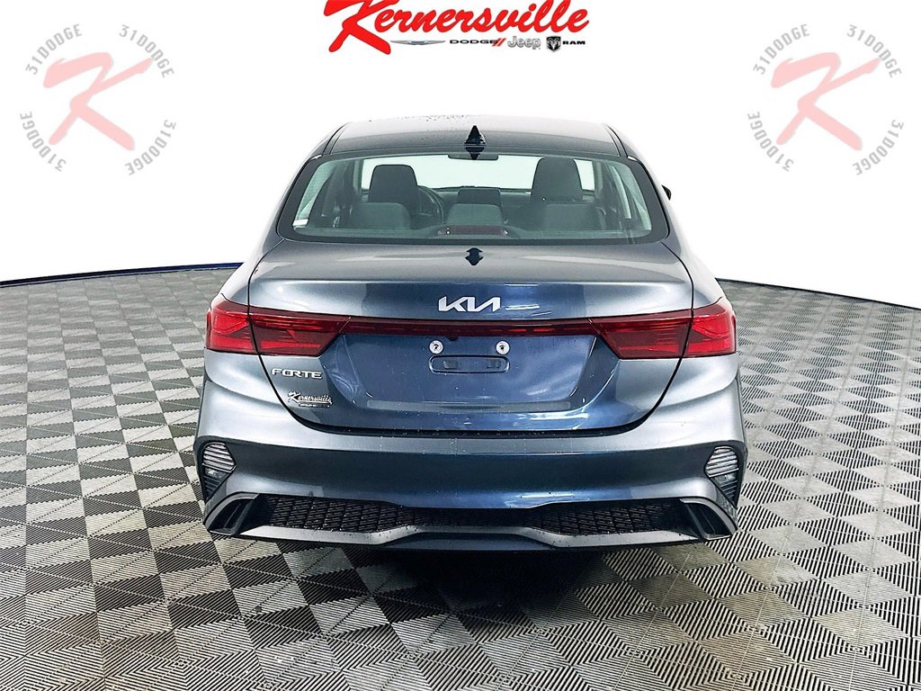 Used 2023 Kia Forte LXS image 6