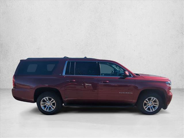 Used 2016 Chevrolet Suburban LT w/ Luxury Package image 4