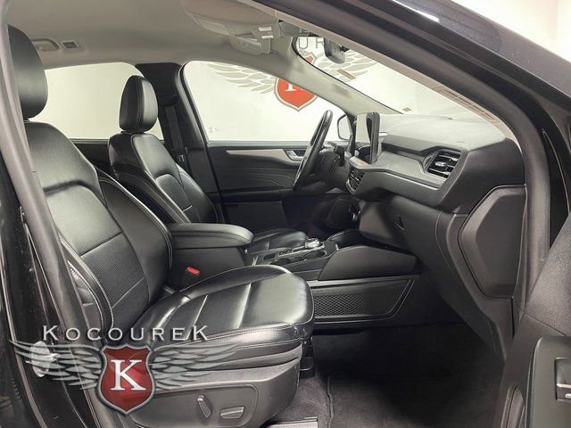 Used 2023 Ford Escape Platinum image 21
