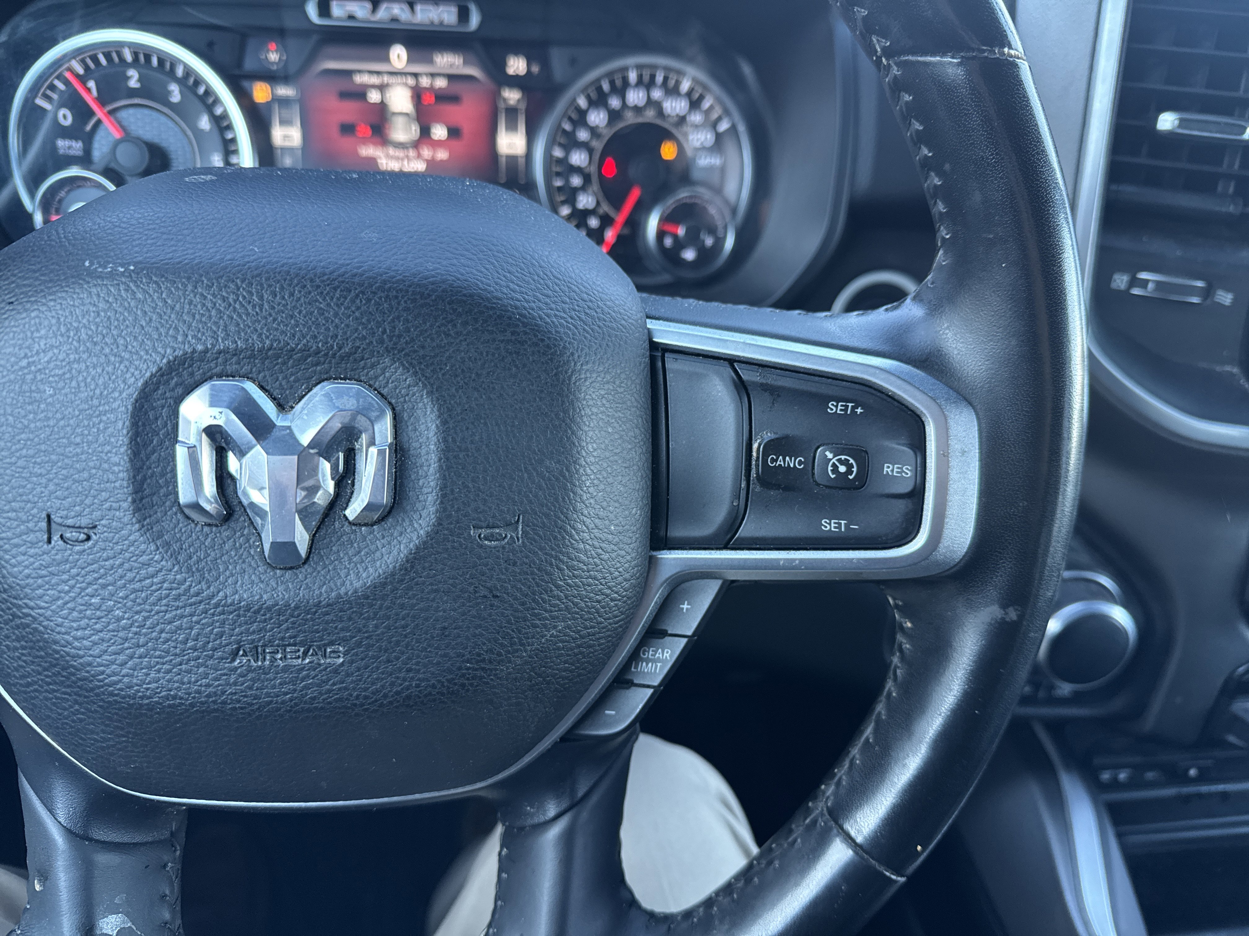 Used 2019 RAM 1500 Big Horn image 19