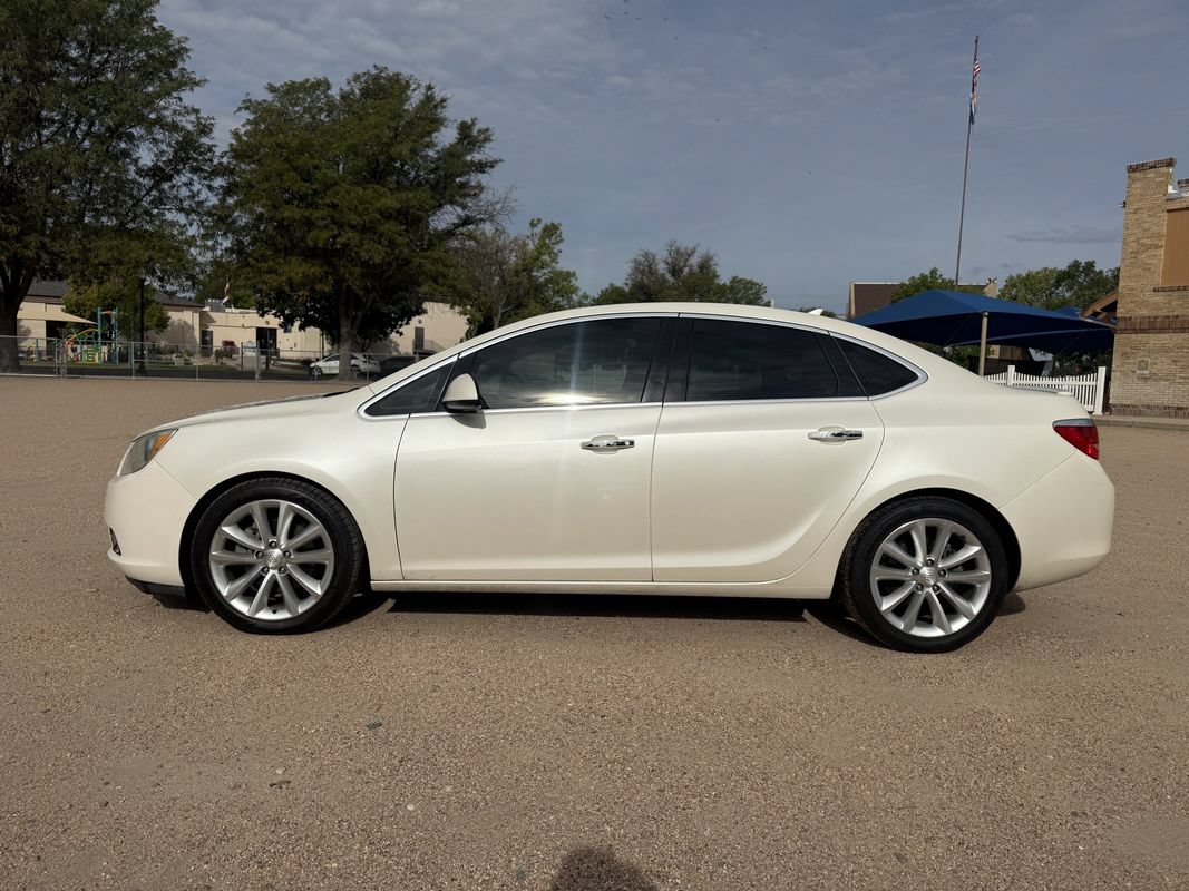 Used 2013 Buick Verano Convenience FWD image 7