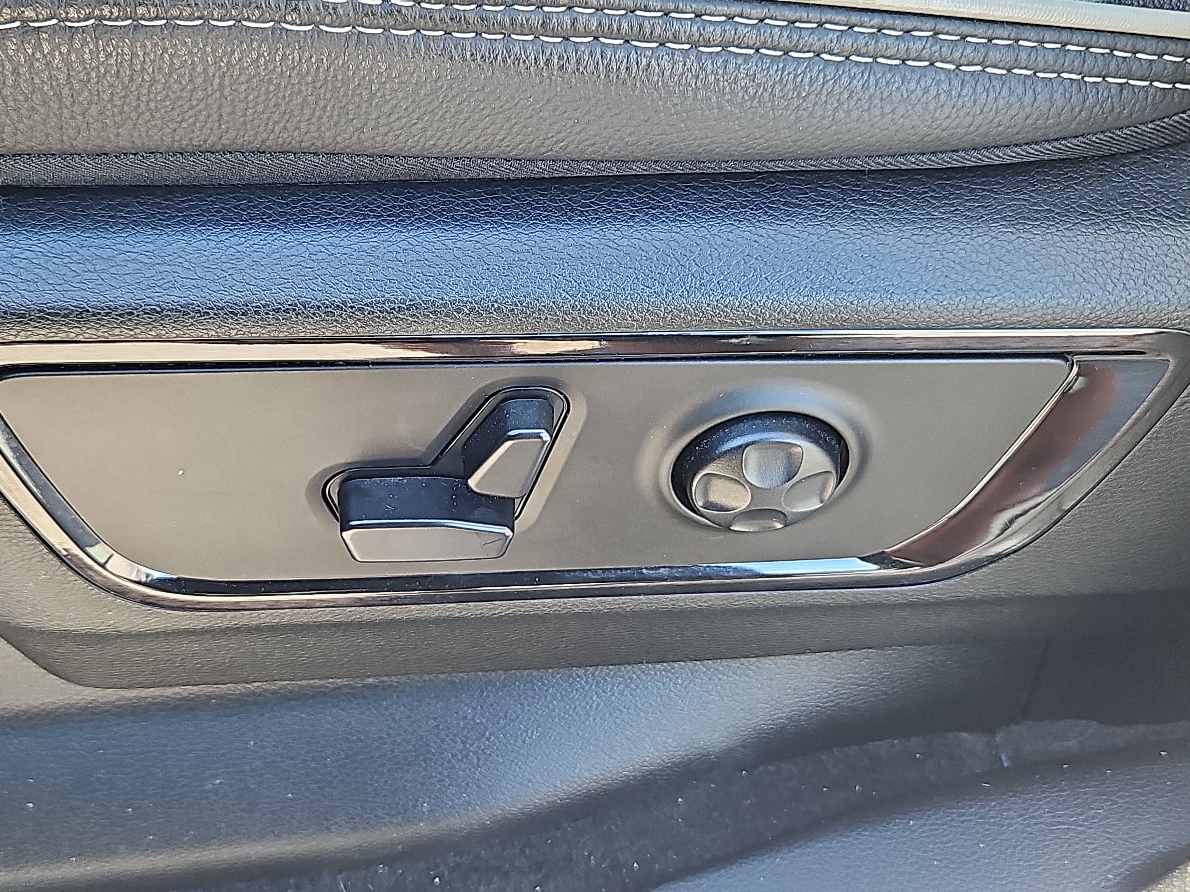 Used 2023 RAM 1500 Limited AWD/4WD image 18
