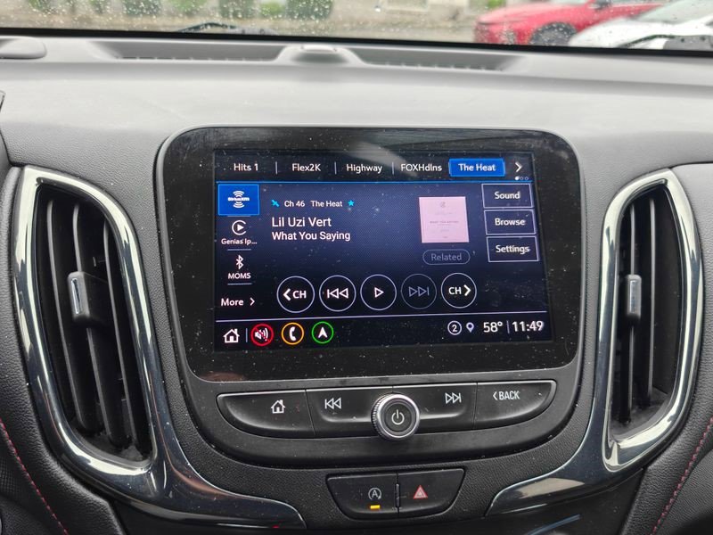 Certified 2022 Chevrolet Equinox RS w/ Infotainment Package AWD/4WD image 14