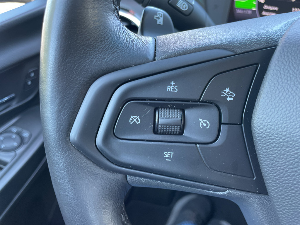 Used 2023 Chevrolet Bolt LT w/ Infotainment Package FWD image 22