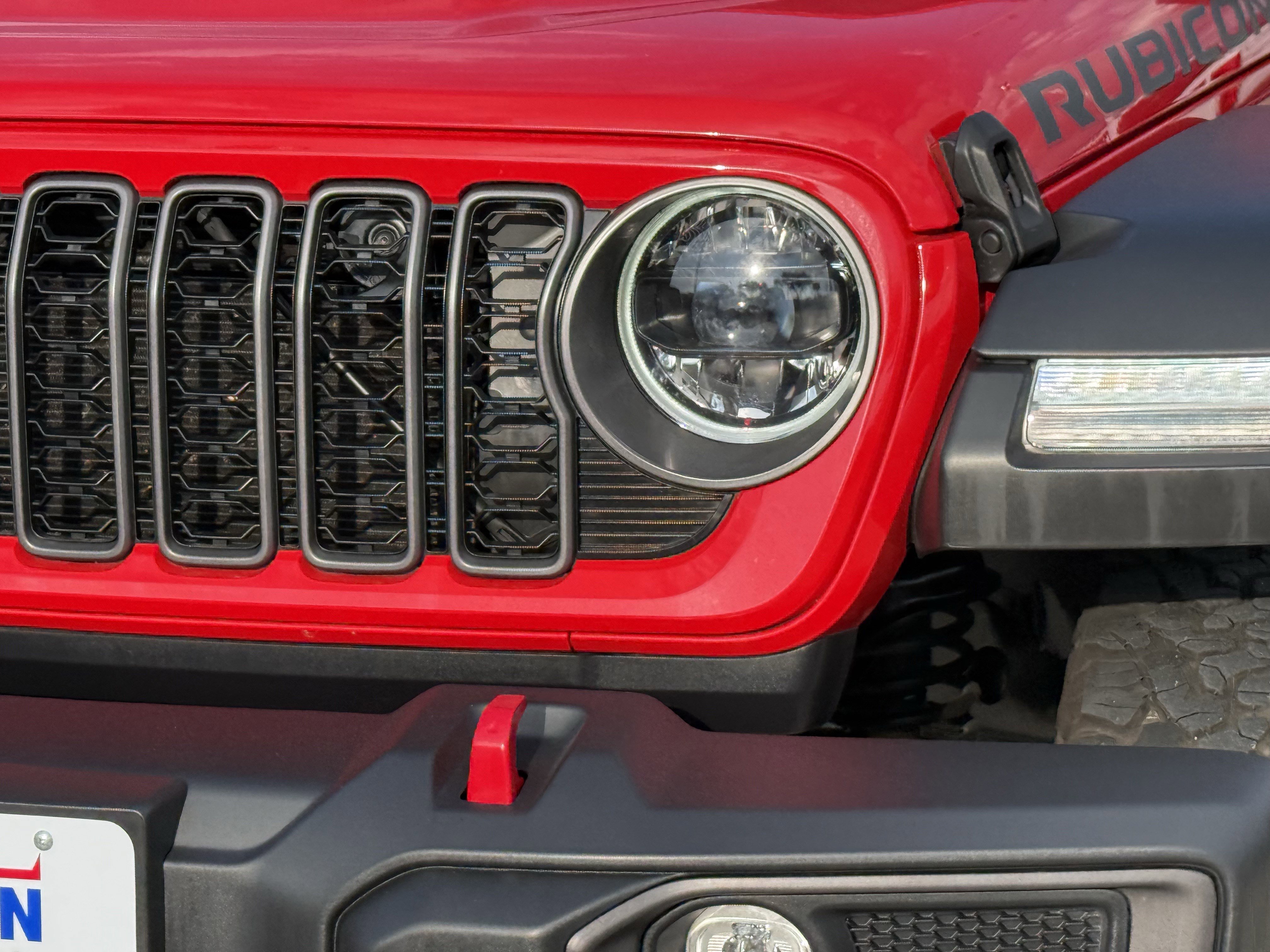 Used 2025 Jeep Wrangler Unlimited Rubicon image 11