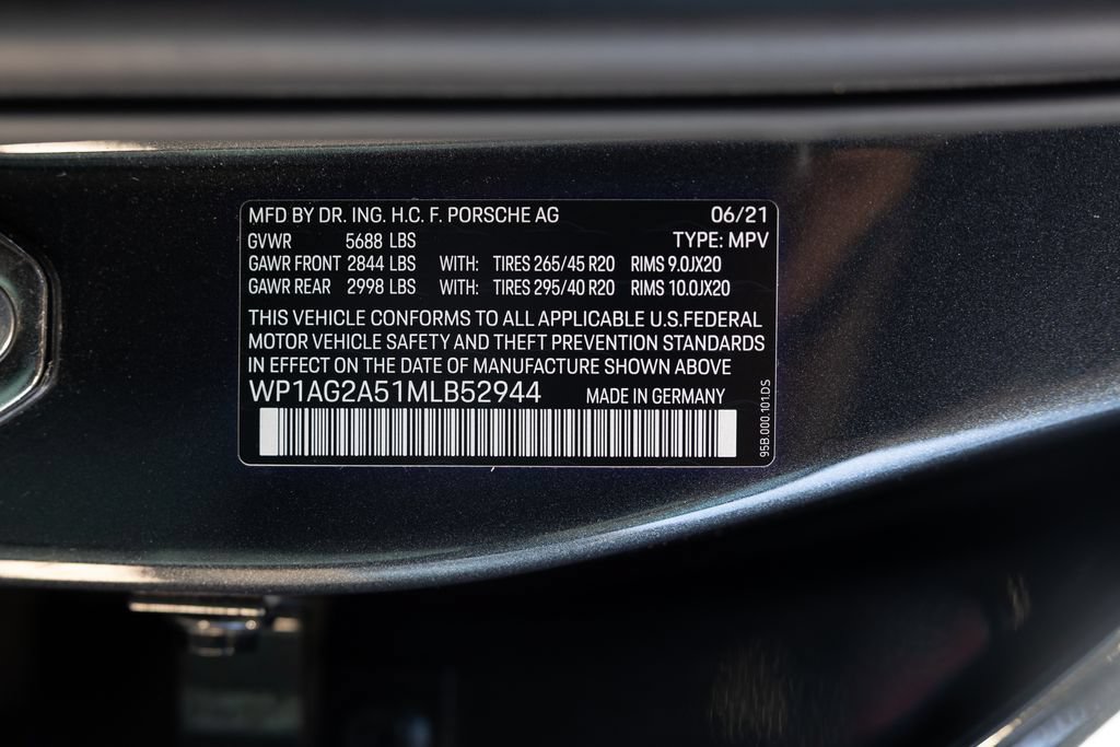 Used 2021 Porsche Macan GTS w/ Premium Package Plus (PF9) AWD/4WD image 95