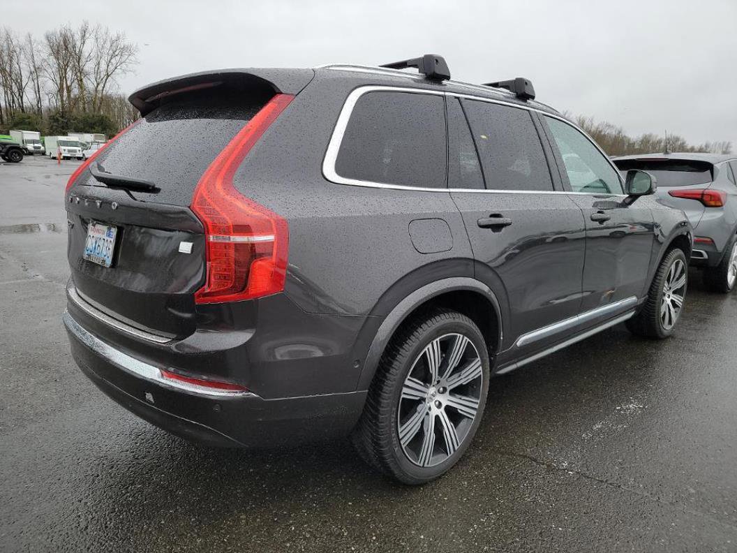 Used 2023 Volvo XC90 T8 Plus w/ Protection Package Premier image 2