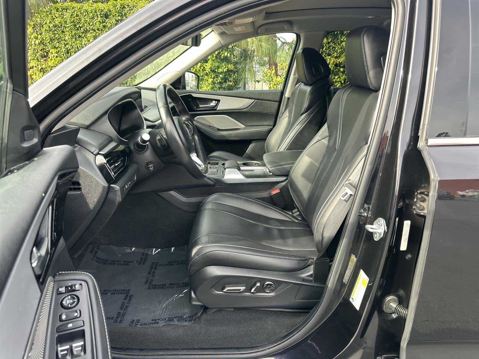 Certified 2024 Acura MDX FWD w/ Technology Package image 12