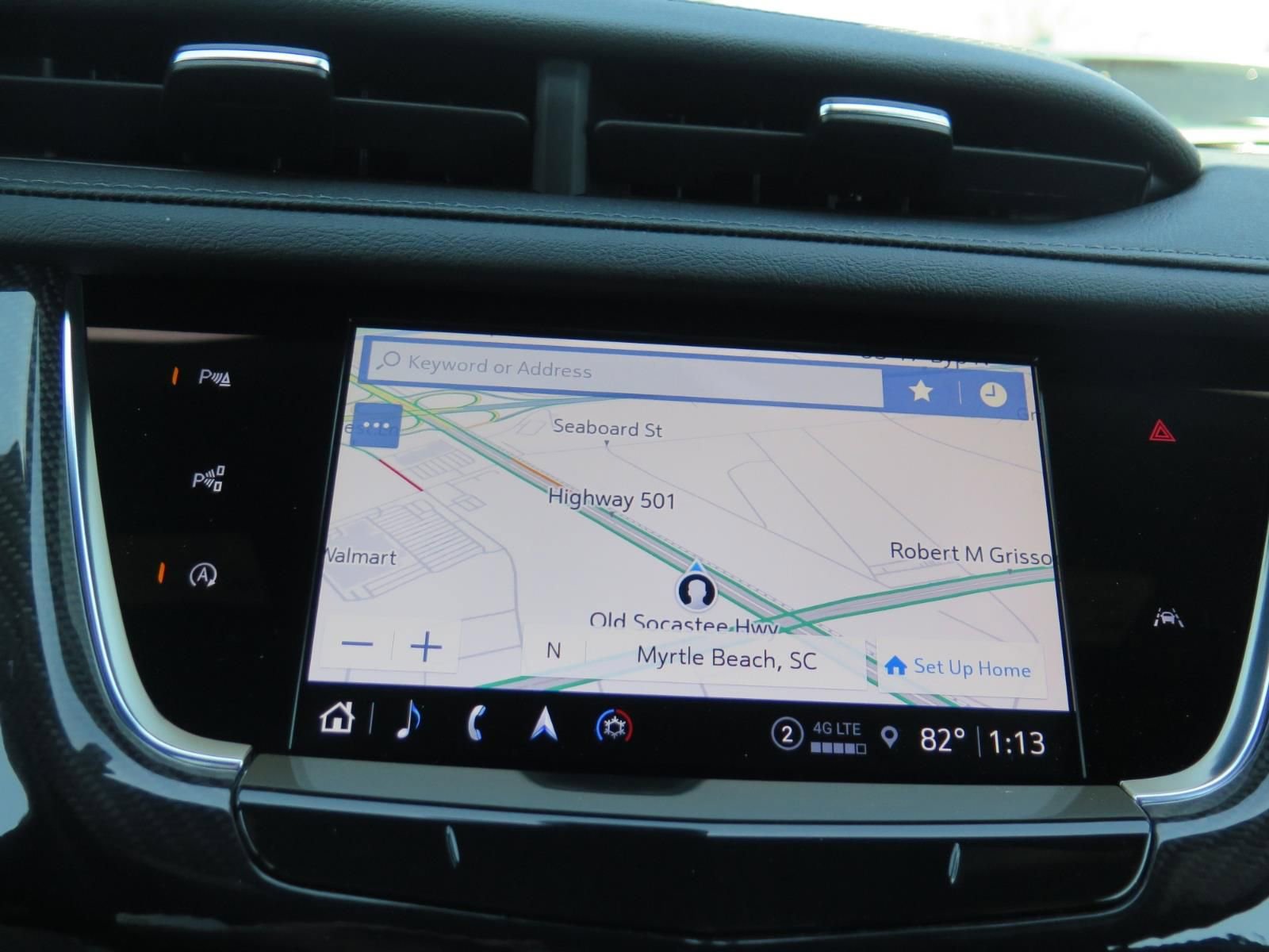 Used 2025 Cadillac XT6 Sport w/ Technology Package image 16