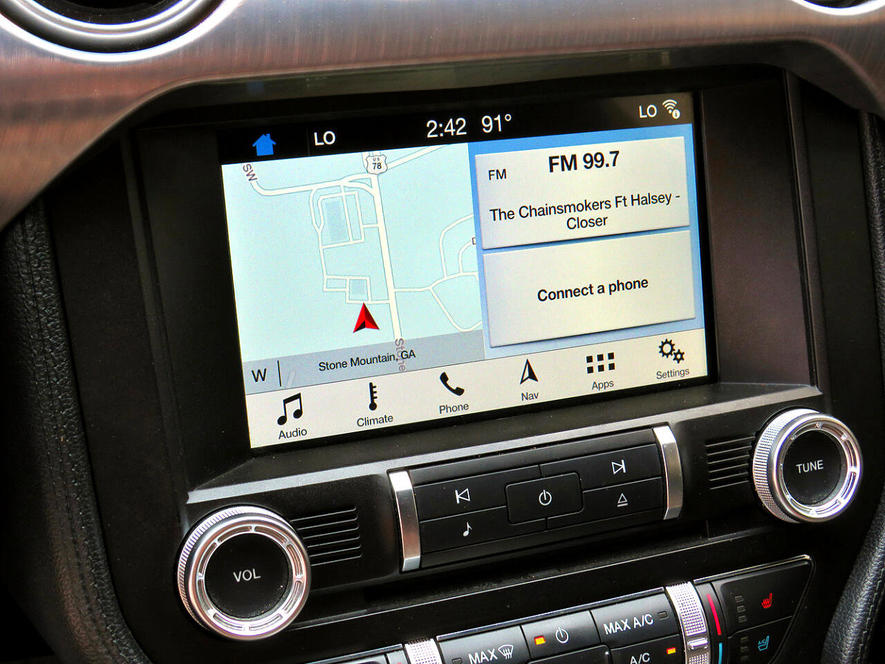 Used 2018 Ford Mustang GT Premium image 26