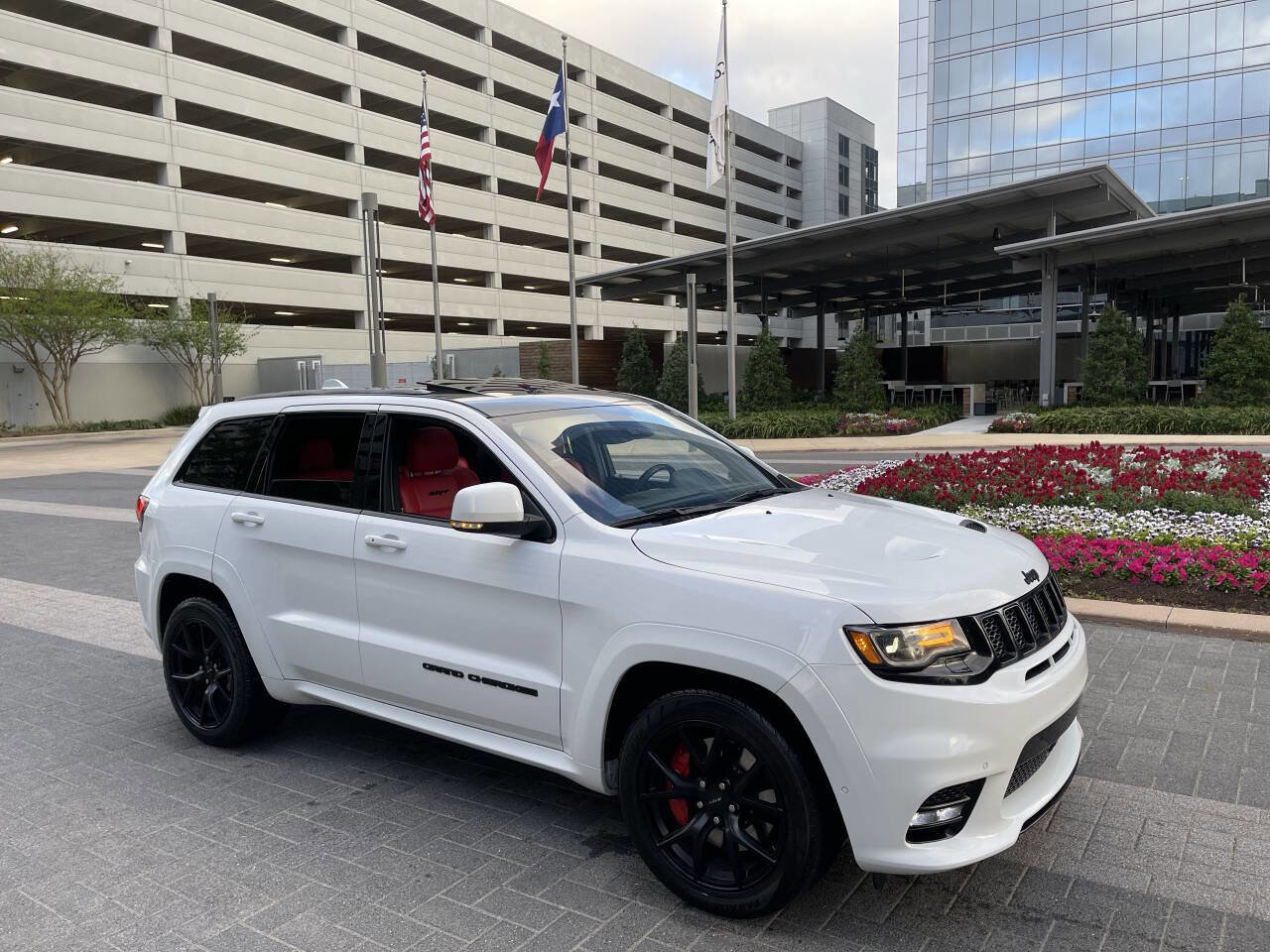 Used 2020 Jeep Grand Cherokee SRT AWD/4WD image 5