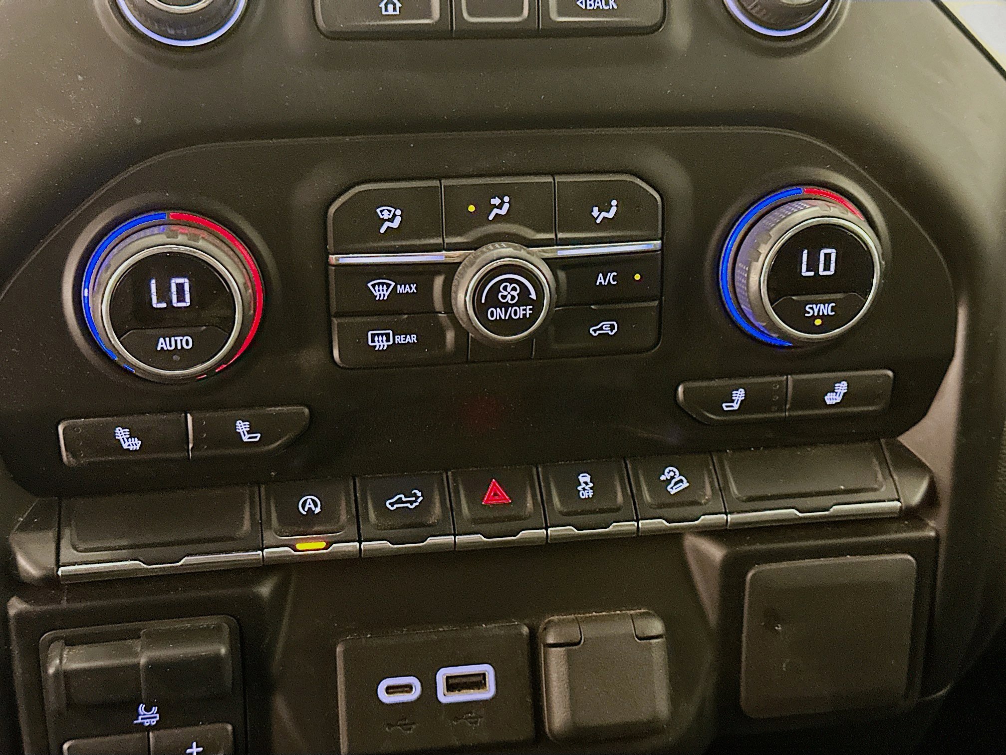 Used 2021 Chevrolet Silverado 1500 LT w/ Diesel Off-Road Package image 24