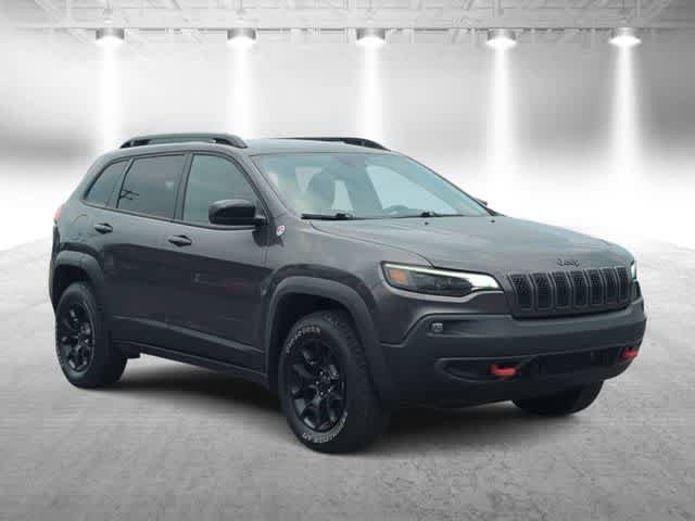 Used 2022 Jeep Cherokee Trailhawk w/ Premium Leather Package AWD/4WD image 2