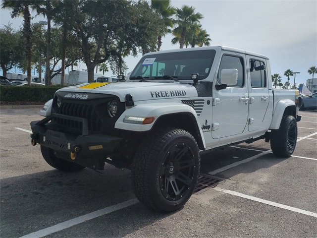 Used 2023 Jeep Gladiator Overland image 8