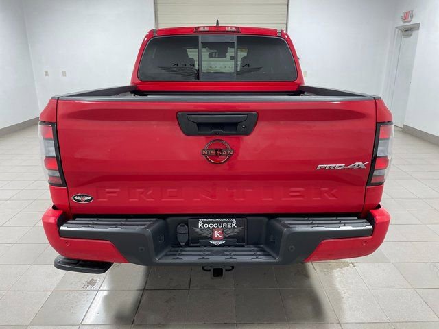 Used 2022 Nissan Frontier PRO-4X image 5