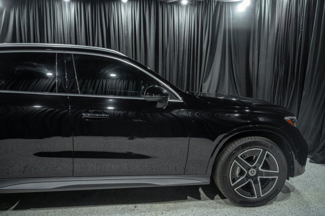 New 2026 Mercedes-Benz GLC 300 image 4
