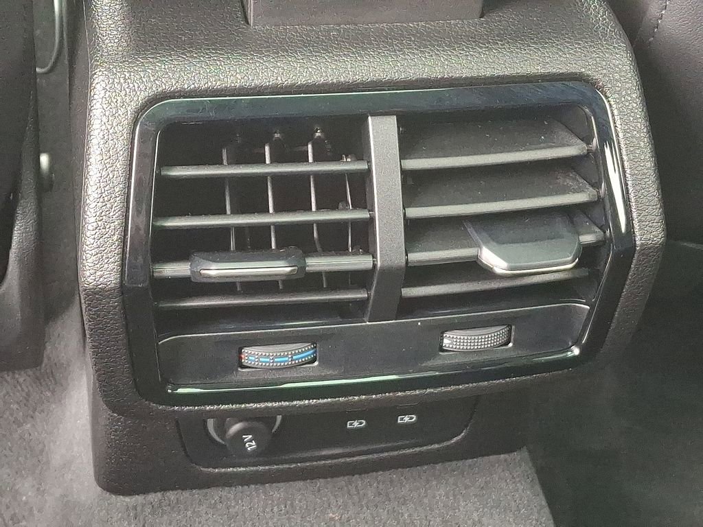 Certified 2025 Audi Q3 2.0T Premium Plus w/ Premium Plus Package image 11