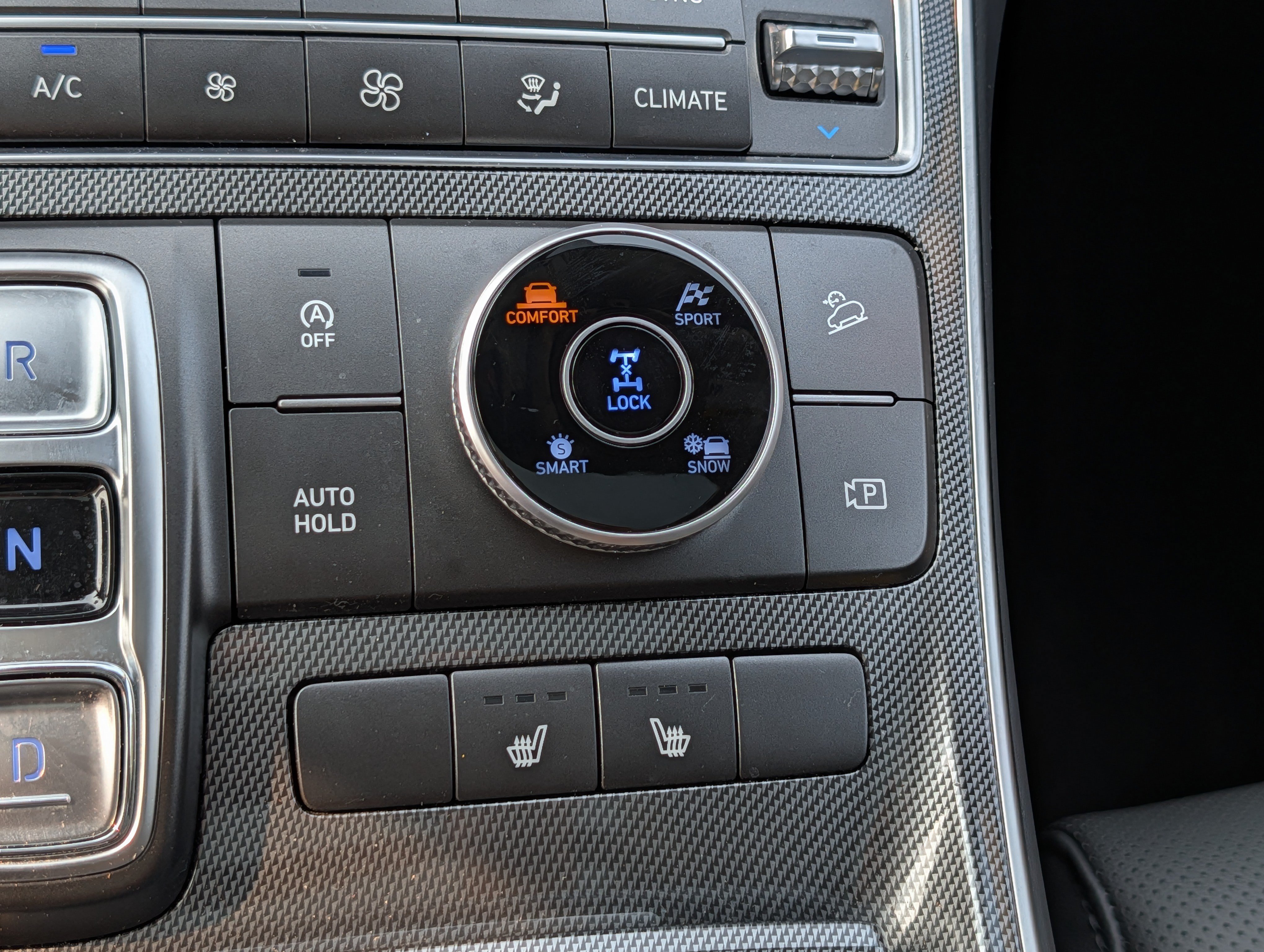 Certified 2023 Hyundai Santa Fe SEL w/ Premium Package AWD/4WD image 28