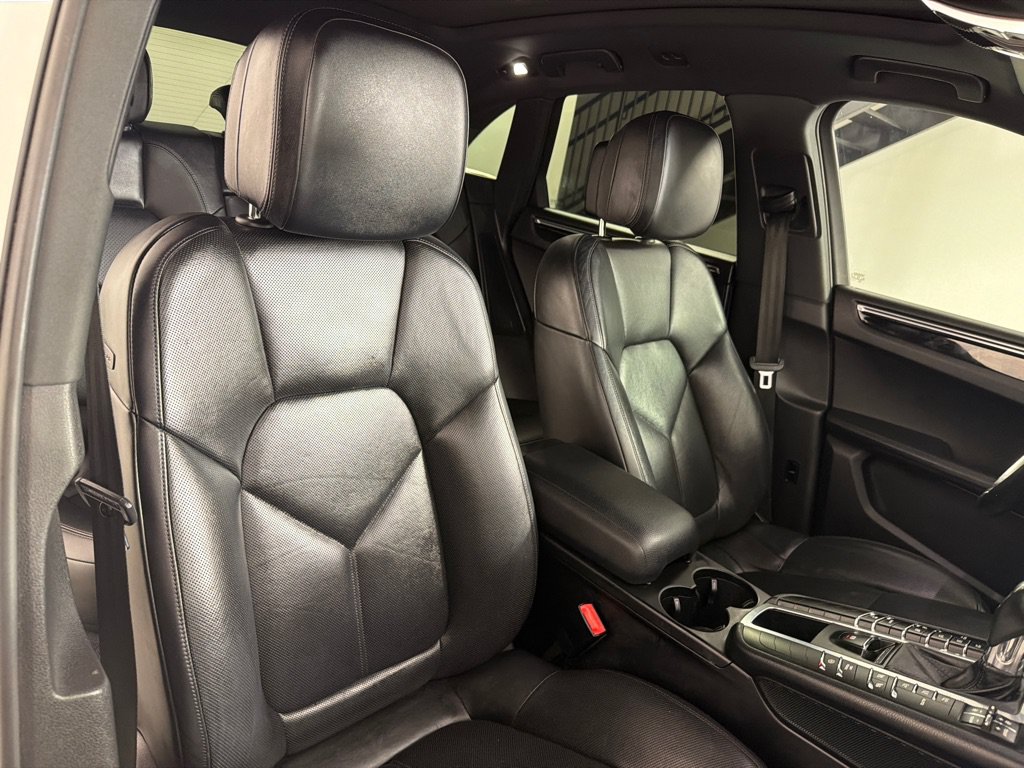 Used 2016 Porsche Macan S AWD/4WD image 27