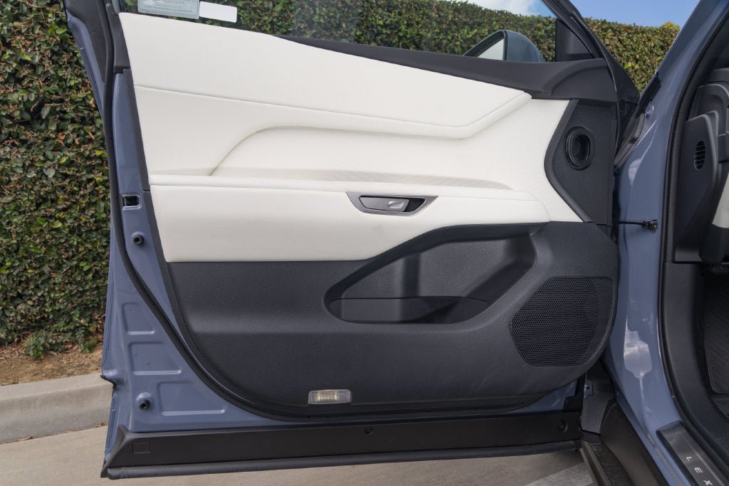 New 2026 Lexus ES 350h w/ Convenience Package FWD image 30