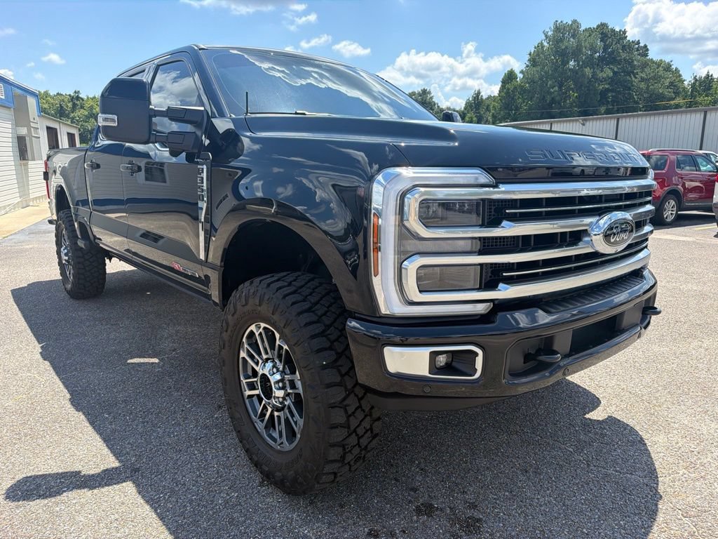 Used 2026 Ford F350 Platinum w/ Platinum Plus Package AWD/4WD image 3