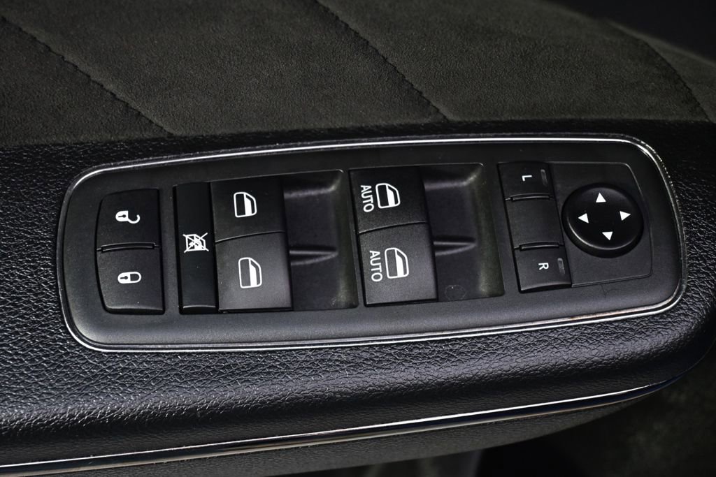 Used 2020 Dodge Charger SRT Hellcat w/ Harman/Kardon Audio Group image 25