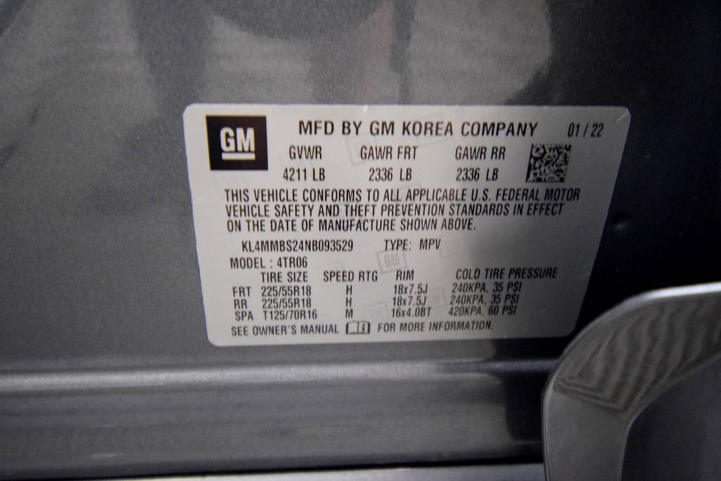 Used 2022 Buick Encore GX Preferred w/ Sport Touring Package FWD image 25