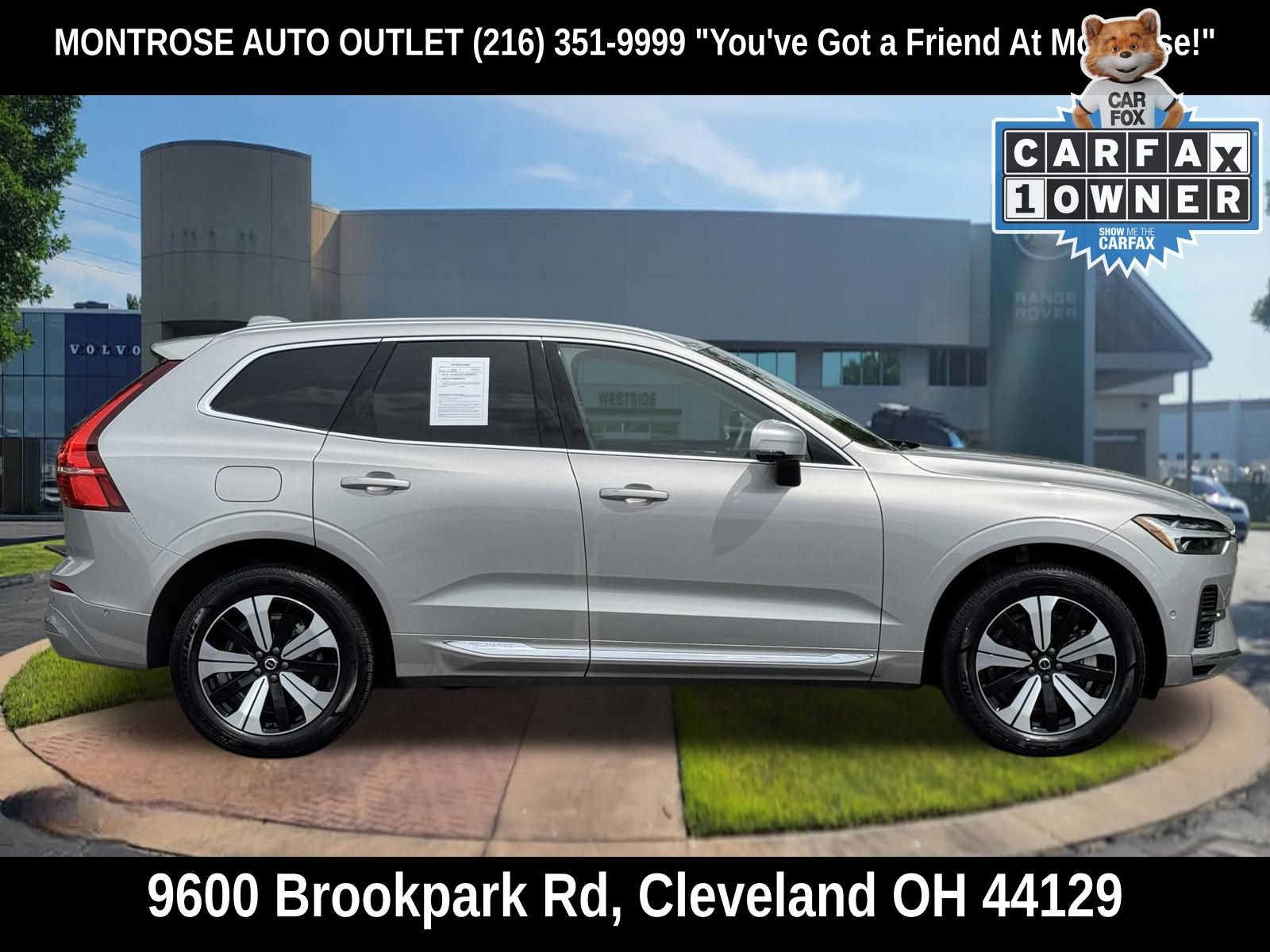 Used 2023 Volvo XC60 T8 Plus AWD/4WD image 3