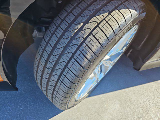 New 2025 BMW 330i xDrive Sedan w/ M Sport Package image 34